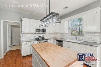 205 Seneca Ct in Franklin, TN - Building Photo - Building Photo