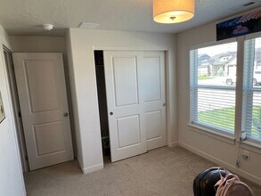 3916 North June Bug Street in Post Falls, ID - Building Photo - Building Photo