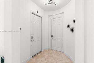 10185 Cameilla St in Parkland, FL - Building Photo - Building Photo