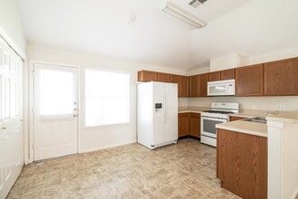 19703 Byron Meadows Dr in Katy, TX - Building Photo - Building Photo
