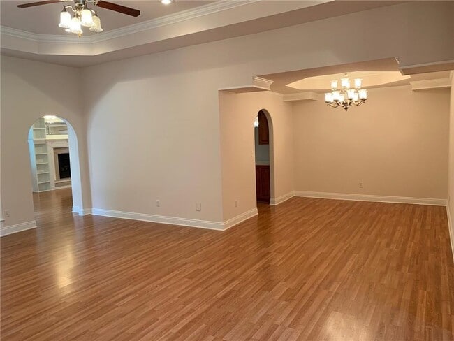 602 SE Cambridge Pl in Bentonville, AR - Building Photo - Building Photo