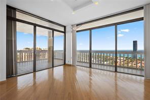 19818 Turnberry Way in Aventura, FL - Foto de edificio - Building Photo