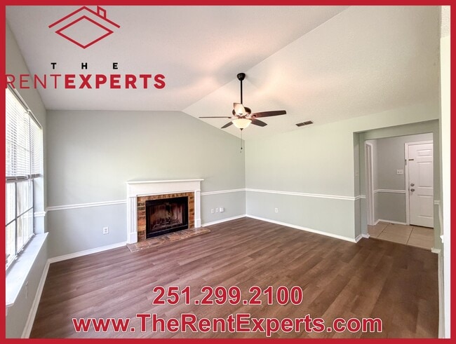 9760 Royal Woods Dr N in Mobile, AL - Building Photo - Building Photo