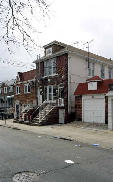 68 Stryker St in Brooklyn, NY - Building Photo