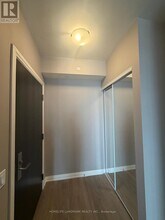 9000 Jane St in Vaughan, ON - Building Photo - Building Photo