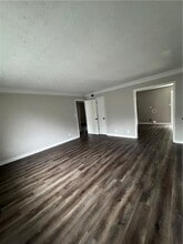 393 Stone Mountain St in Lawrenceville, GA - Building Photo - Building Photo