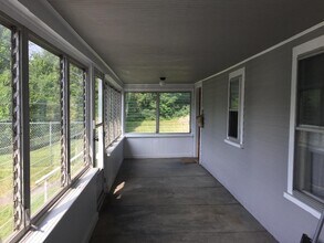 13 Middle St, Unit 2 in Marlborough, MA - Building Photo - Building Photo