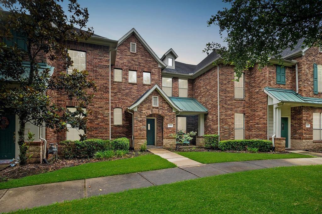 17914 Skyline Arbor Terrace in Houston, TX - Building Photo