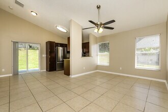 1206 Sheeler Hills Dr in Apopka, FL - Building Photo - Building Photo