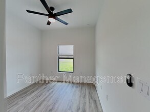 5228 27th St SW in Lehigh Acres, FL - Building Photo - Building Photo