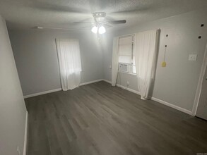 319 Silver St in Hot Springs, AR - Building Photo - Building Photo