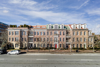 The Prescott in Alexandria, VA - Building Photo - Building Photo