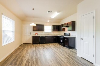 13146 City Grn Trl in Houston, TX - Building Photo - Building Photo