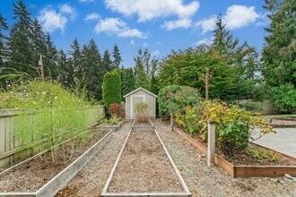 6002 232nd St SW in Mountlake Terrace, WA - Building Photo - Building Photo