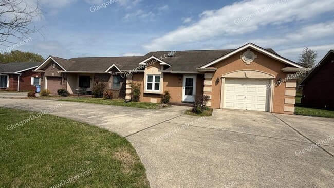 98 Sandwood Dr in Glasgow, KY - Building Photo - Building Photo