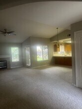 2133 E St Andrew Dr in Fresno, CA - Building Photo - Building Photo