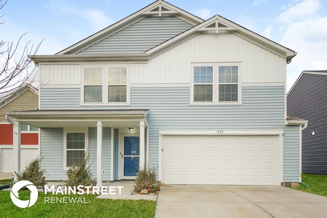 property at 923 Olmsted Ct
