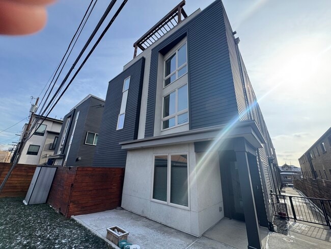 property at 2625 W 25th Ave