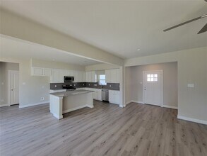 1620 La Delle St in Wharton, TX - Building Photo - Building Photo