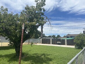 1301 Higbee Dr in Modesto, CA - Building Photo - Building Photo
