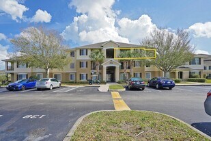 3562 D'Avinci Way, Unit 3019 in Melbourne, FL - Building Photo