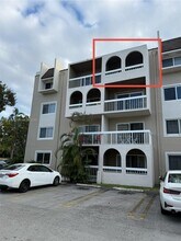 7720 Camino Real in Miami, FL - Building Photo - Building Photo