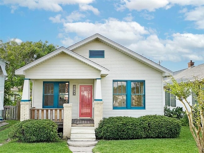 property at 4120 Avenue S 1/2
