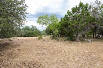 105 Ridge Oak Dr in Wimberley, TX - Building Photo - Building Photo