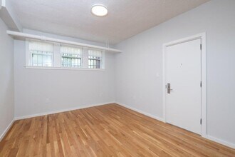 19 Forest St in Cambridge, MA - Building Photo - Building Photo