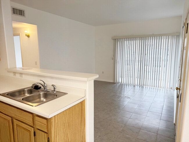 1158 Opal St, Unit Unit 104 in Broomfield, CO - Building Photo - Building Photo