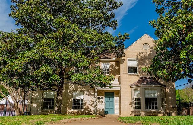 property at 2215 Cambria Blvd
