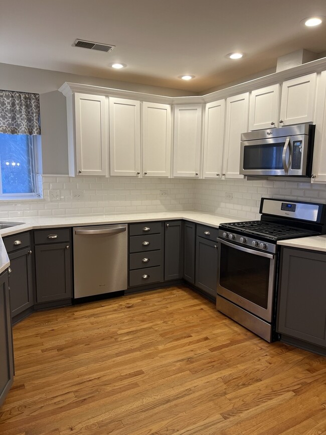 4717 N Beacon St in Chicago, IL - Building Photo - Building Photo