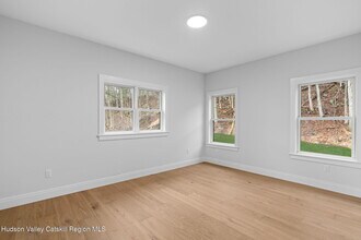 655 Granite Rd in Kerhonkson, NY - Building Photo - Building Photo