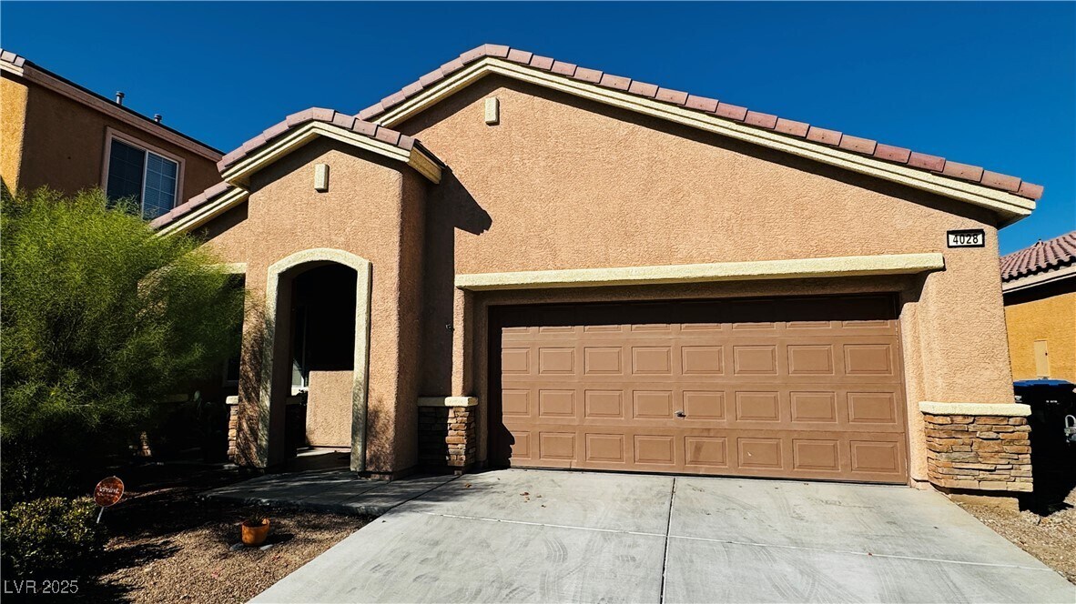 4028 Blueberry Peak Ln in North Las Vegas, NV - Building Photo