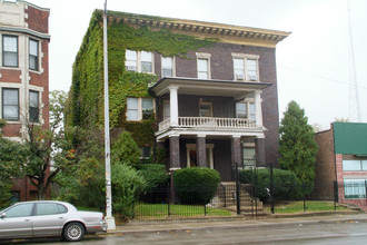 Avonroy Apartments in Detroit, MI - Building Photo - Building Photo