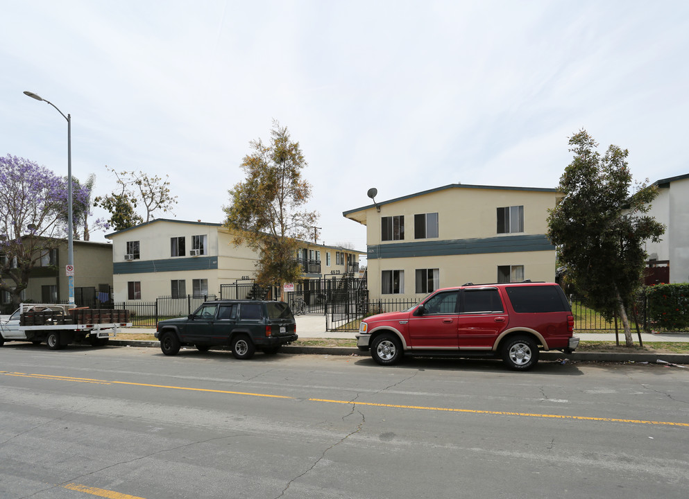 4829-4835 S Slauson Ave in Culver City, CA - Building Photo