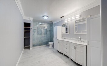 3905 Billingsley St in Houston, TX - Building Photo - Building Photo