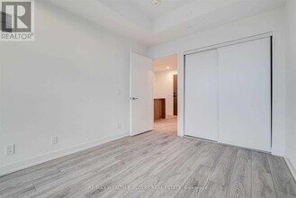 2206-2215 HOLMES Ave in North York, ON - Building Photo - Building Photo