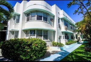 319 W 28th St in Miami Beach, FL - Building Photo