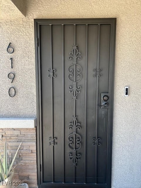 property at 6190 Rathbone St