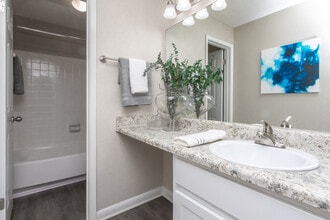 Avenues at Holcomb Bridge in Peachtree Corners, GA - Building Photo - Interior Photo