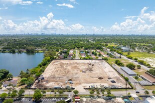 NoMi Square in Miami, FL - Building Photo