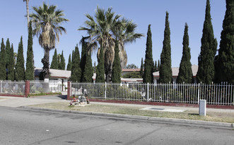 1941 E Center St Apartments