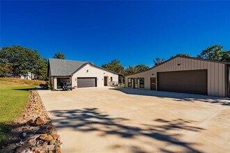 8701 Zebra Crossing in Larue, TX - Building Photo - Building Photo