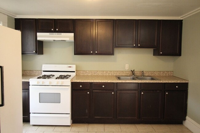 property at 714 Butterworth St SW