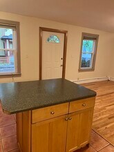 16 Lopez St in Cambridge, MA - Foto de edificio - Building Photo