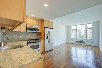 161 E 110th St in New York, NY - Building Photo - Building Photo