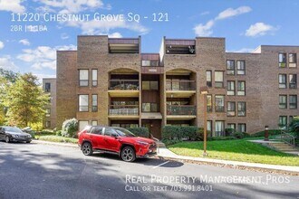 11220 Chestnut Grove Square in Reston, VA - Building Photo - Building Photo