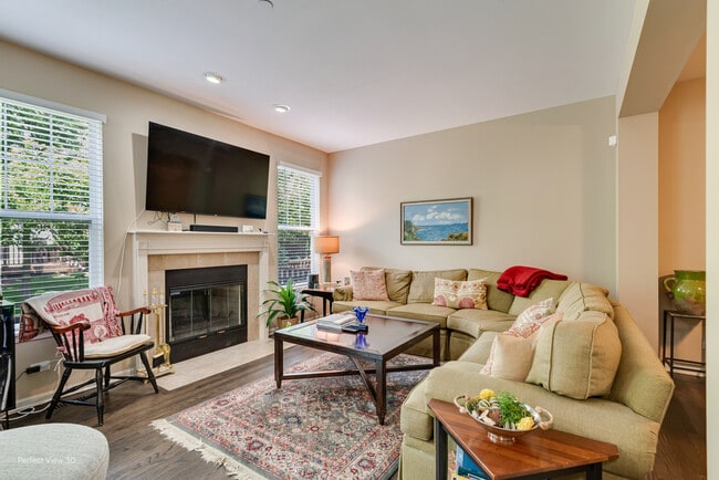 21946 W Tori Ln in Deer Park, IL - Foto de edificio - Building Photo