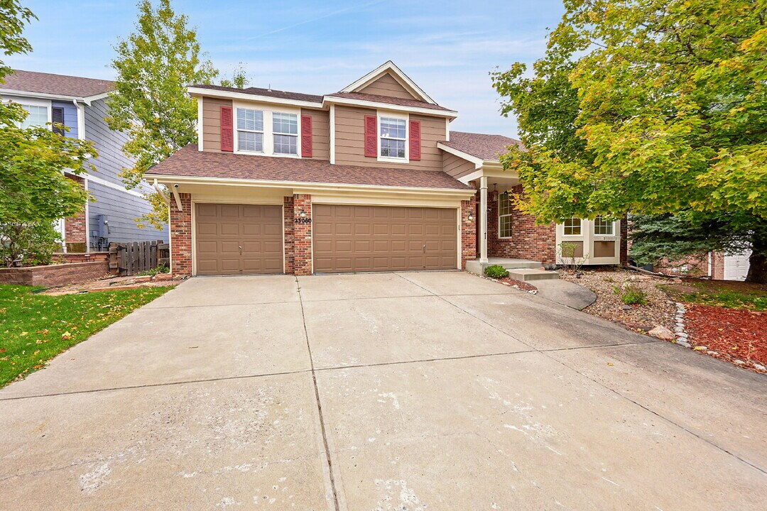 23060 Hope Dale Ave in Parker, CO - Building Photo